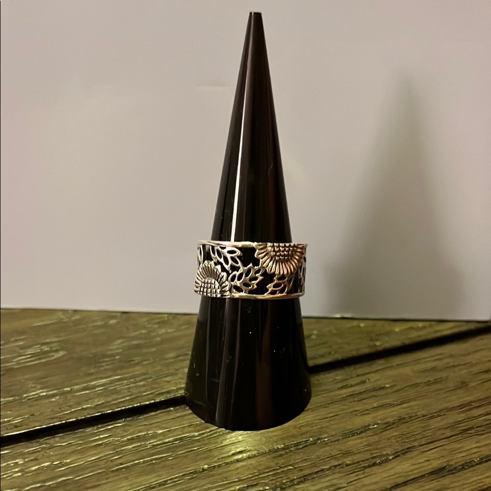 Sterling Silver Flower Ring